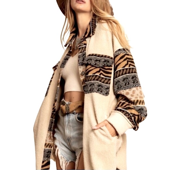 Allison Clothing Beige and Black Button Down Shirt - Picture 9 of 10